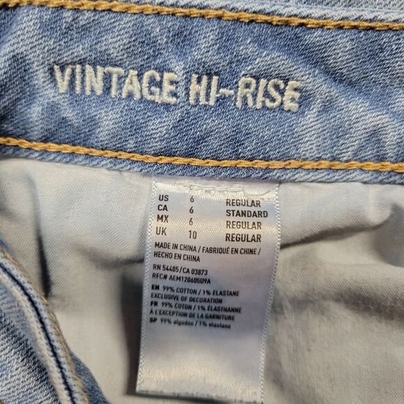 American Eagle Vintage High Rise Distressed Button Fly Jeans - Picture 5 of 8